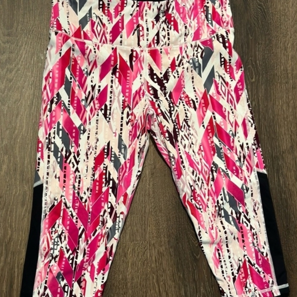 Victoria's Secret Pink and Gray Leggings Athletic Stretch